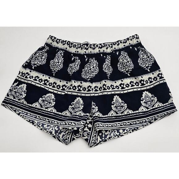 Quinn Women's Size S Navy and White Elastic Waist Pull on Shorts - Picture 1 of 7